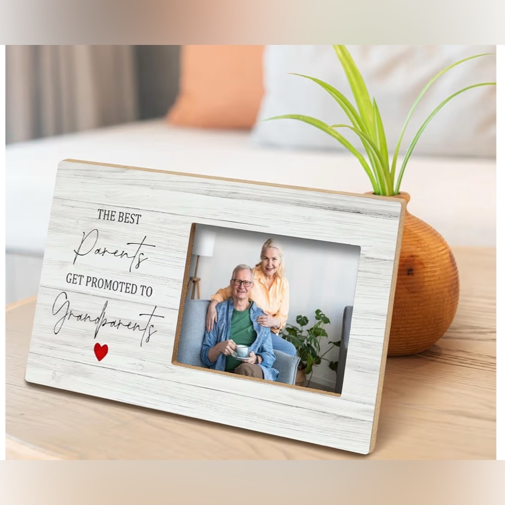 Charming Grandparents Photo Frame - Picture 4 of 9